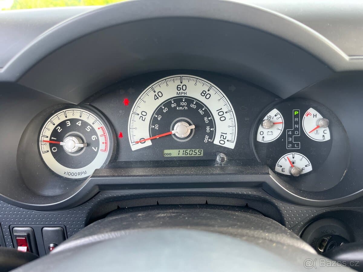 Toyota FJ - 11