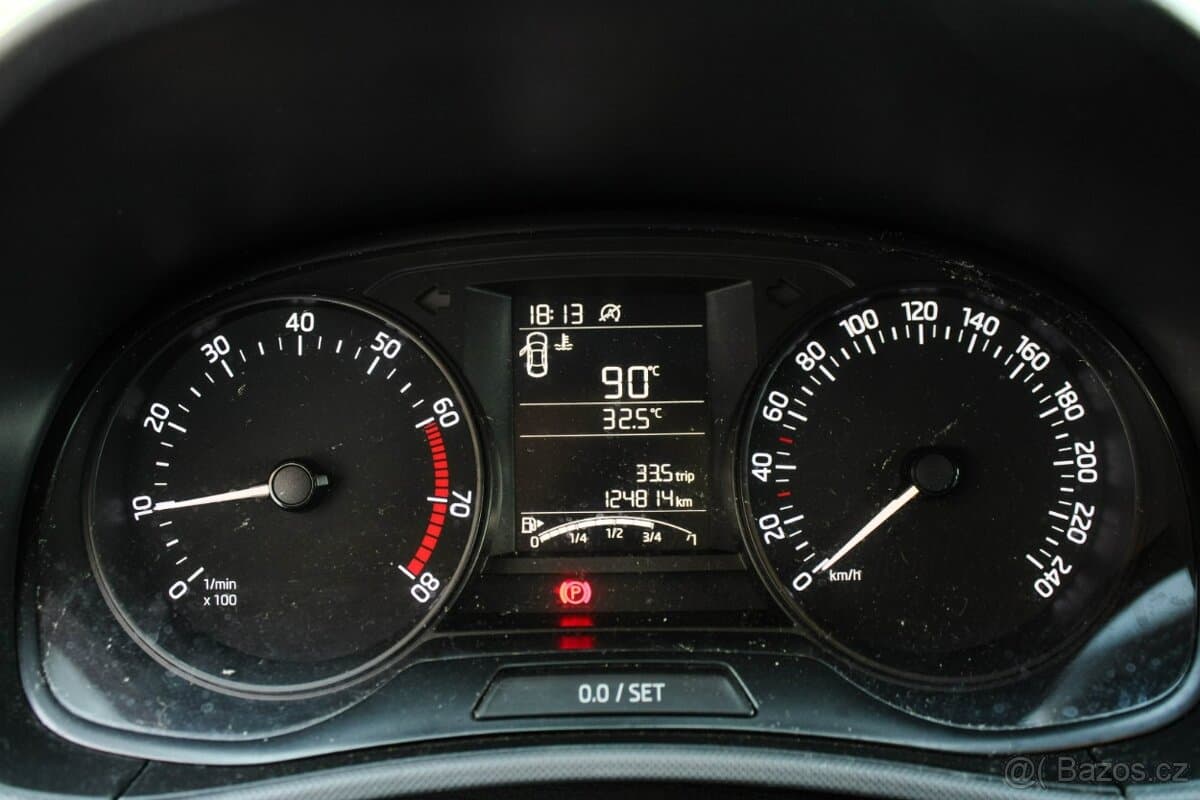 2016 Škoda FABIA - 11