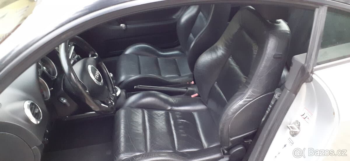 2000 Audi TT - 11