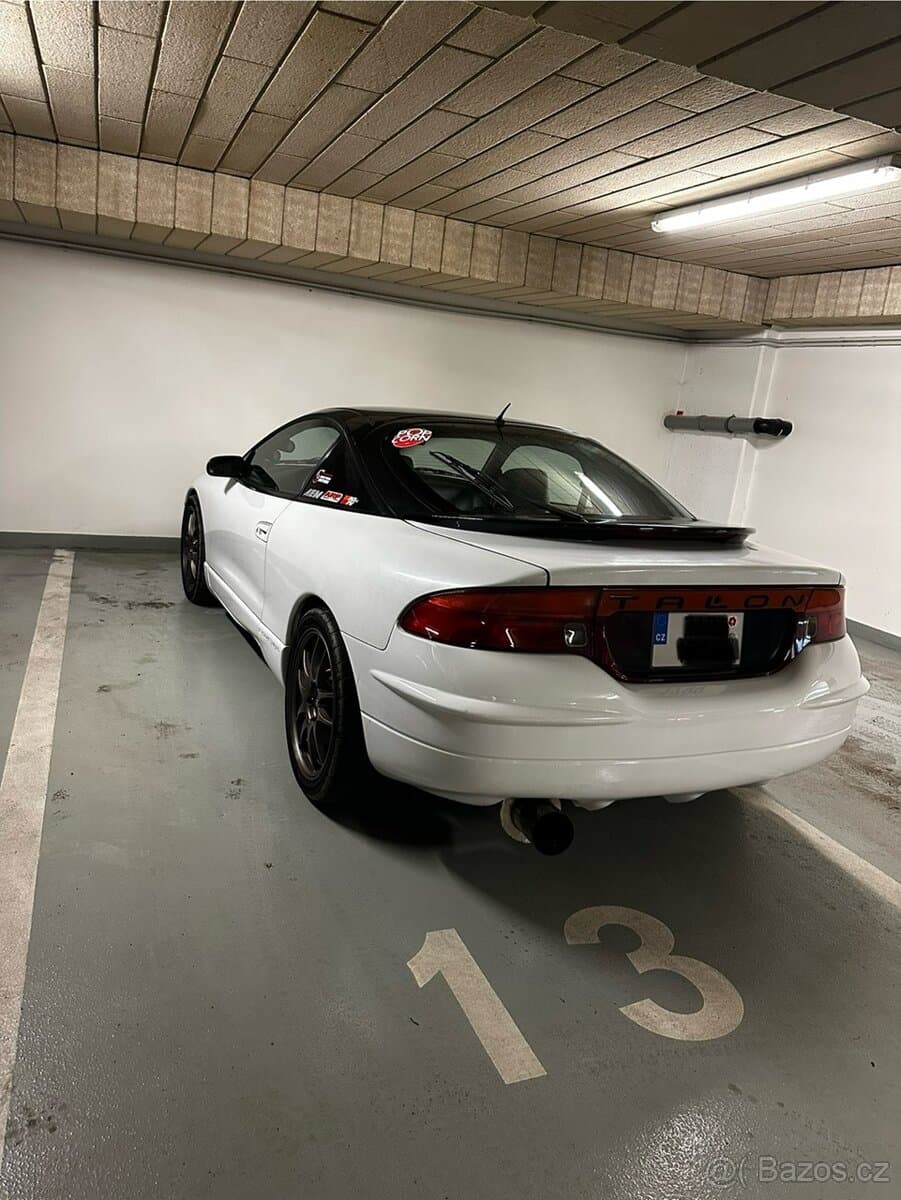 Mitsubishi ECLIPSE - 11