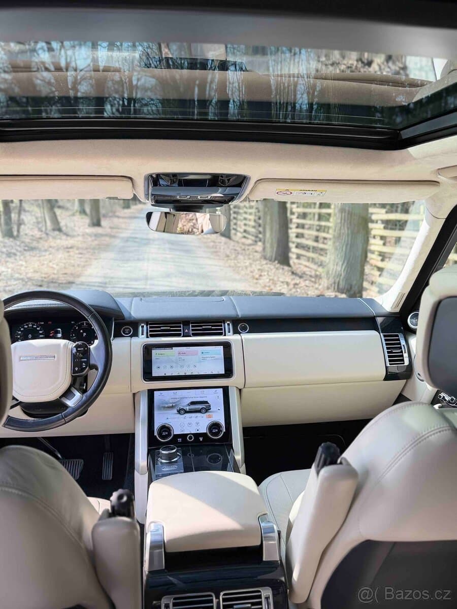 2019 Land Rover RANGE ROVER - 11
