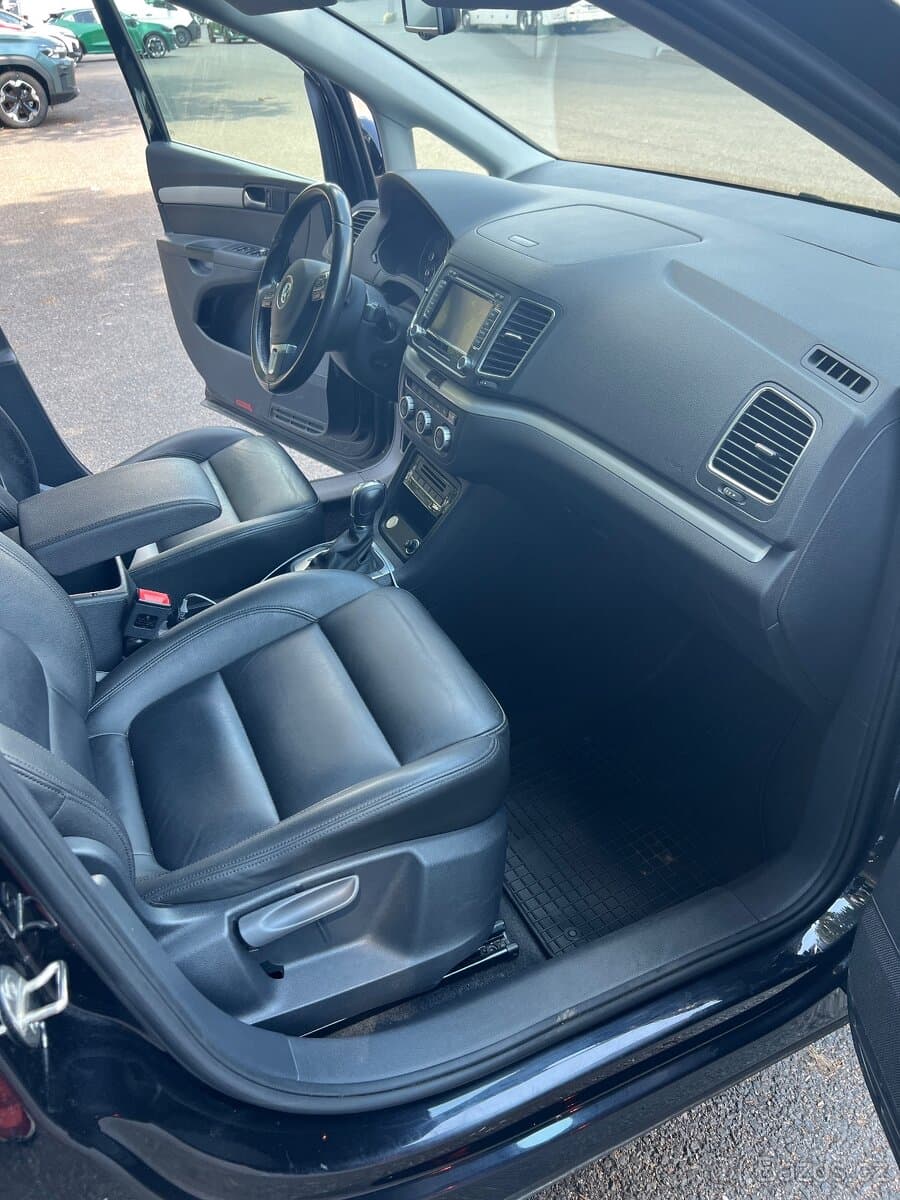 2015 Volkswagen SHARAN - 11