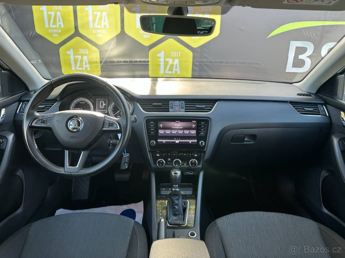 2020 Škoda OCTAVIA - 11