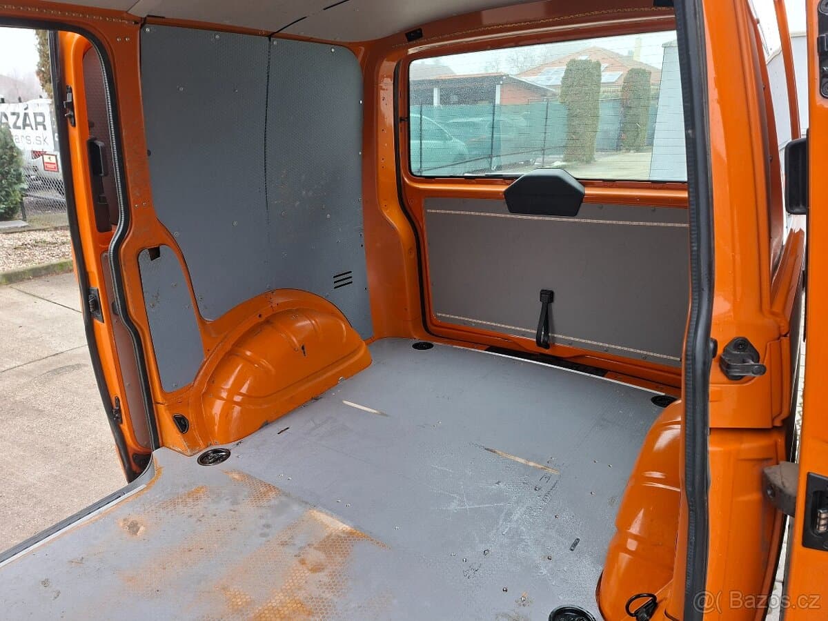 2018 Volkswagen TRANSPORTER - 11