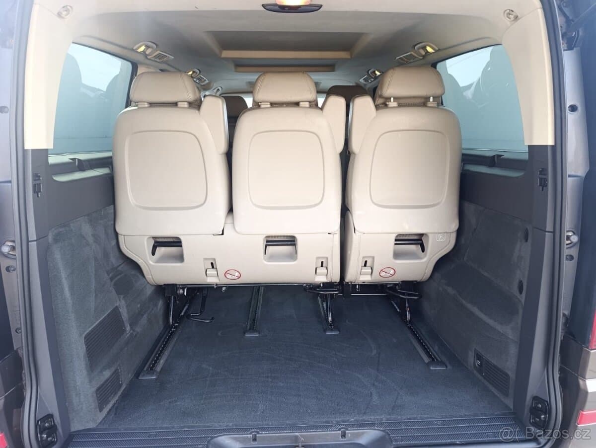 2012 Mercedes-Benz VIANO - 11