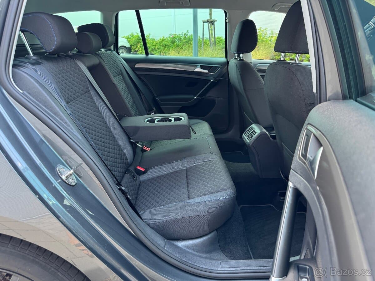 2018 Volkswagen GOLF - 11