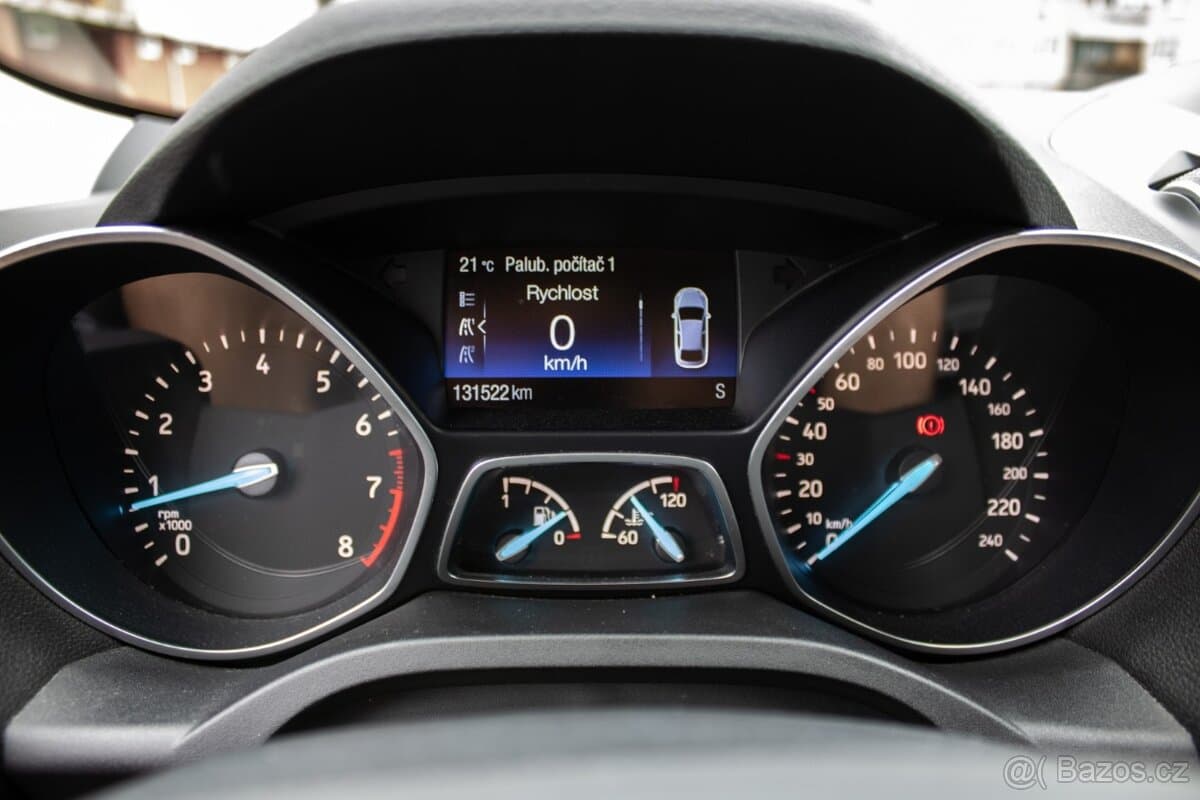 2018 Ford KUGA - 11