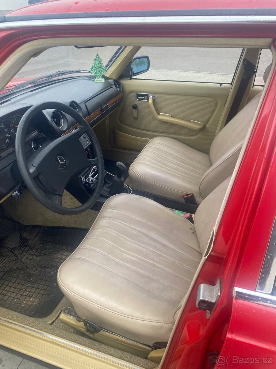 1984 Mercedes-Benz 190 - 11