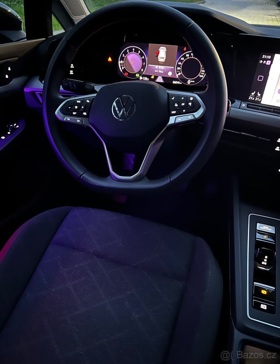 2024 Volkswagen GOLF - 11
