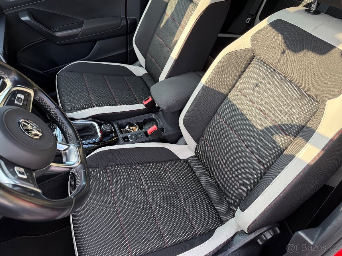2019 Volkswagen T-ROC - 11