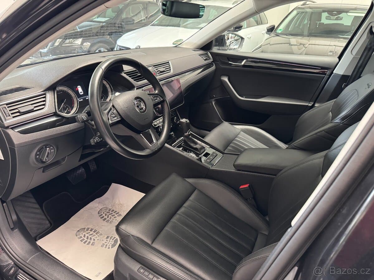 2018 Škoda SUPERB - 11