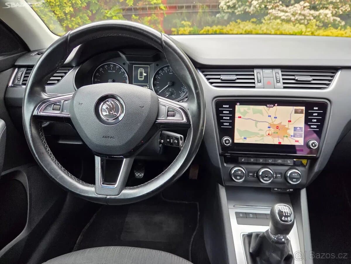 2016 Škoda OCTAVIA - 11