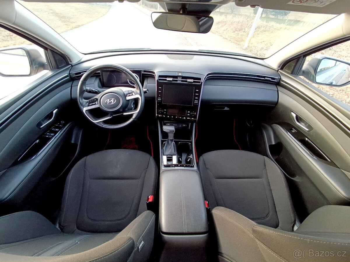 2022 Hyundai TUCSON - 11