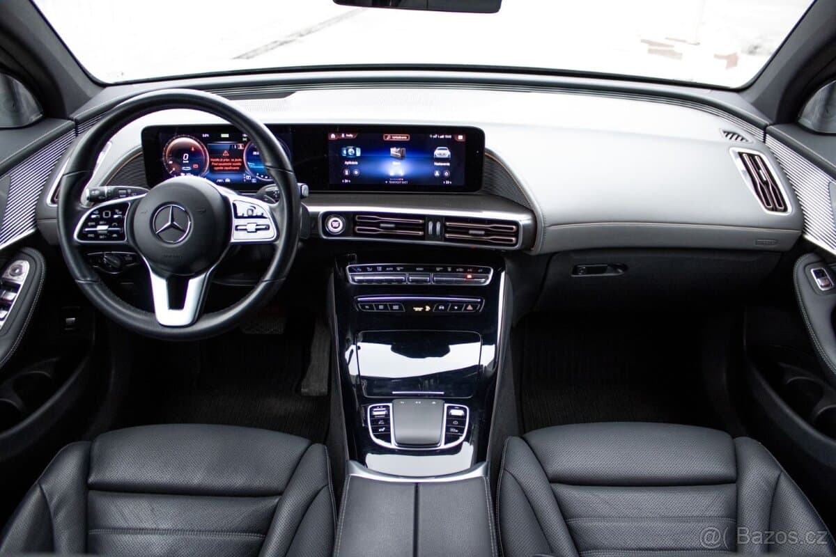 2020 Mercedes-Benz EQC - 11
