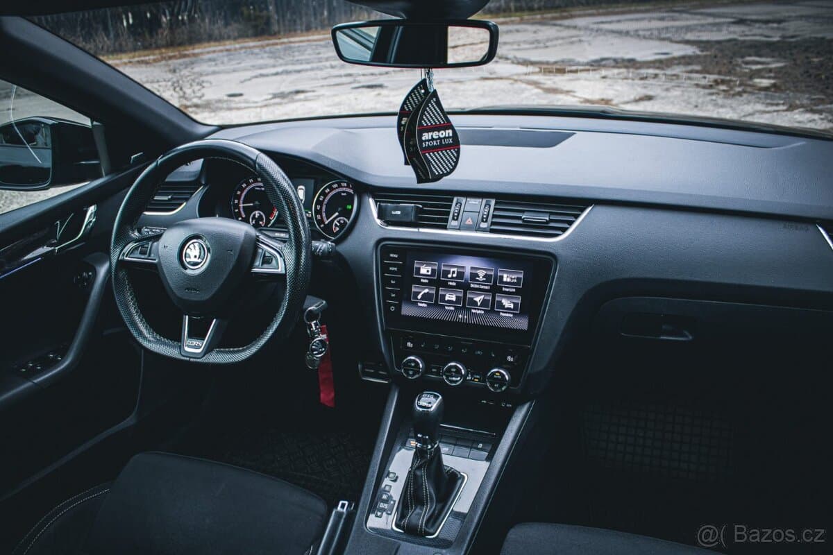 2017 Škoda OCTAVIA - 11