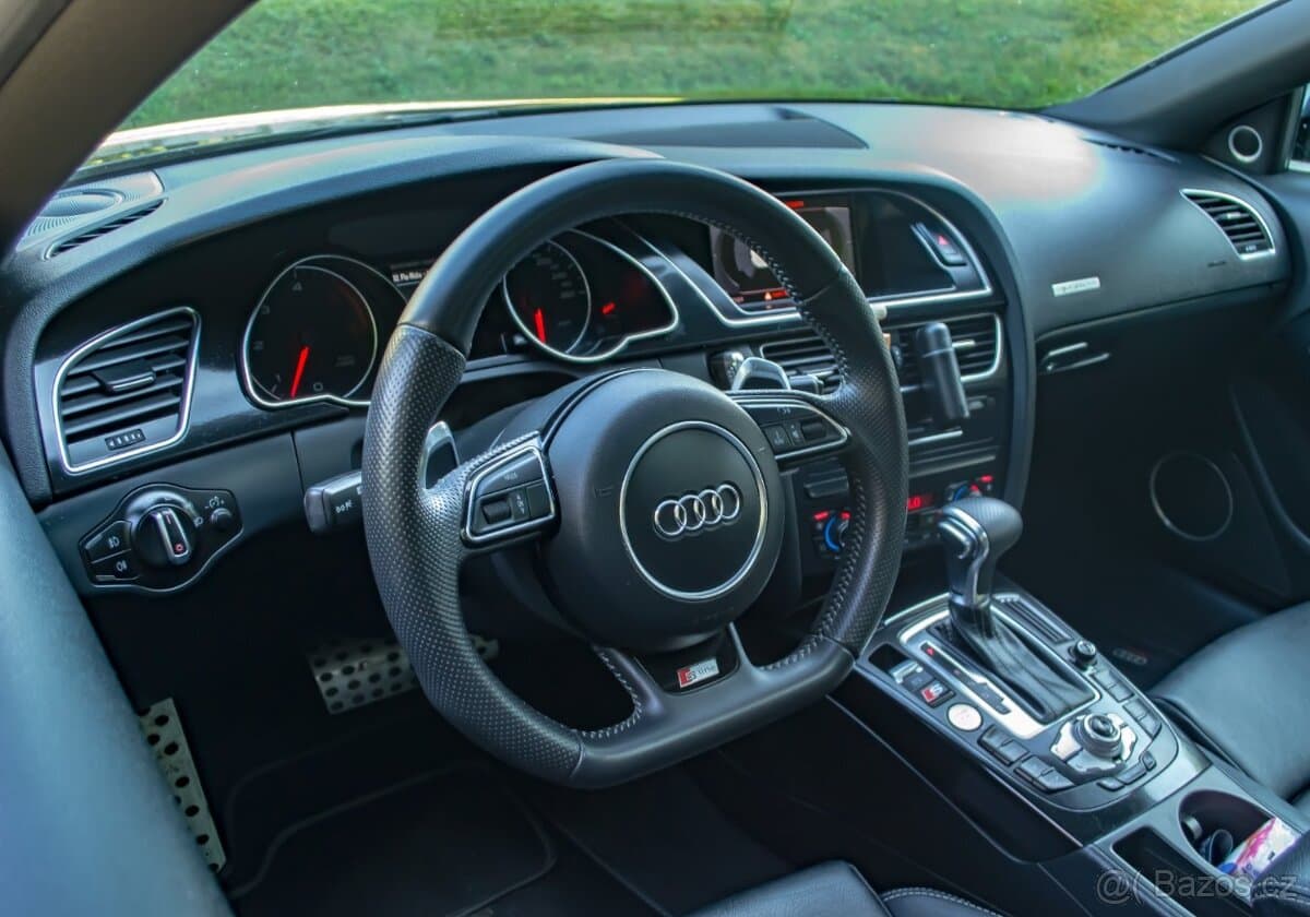 2009 Audi A5 - 11