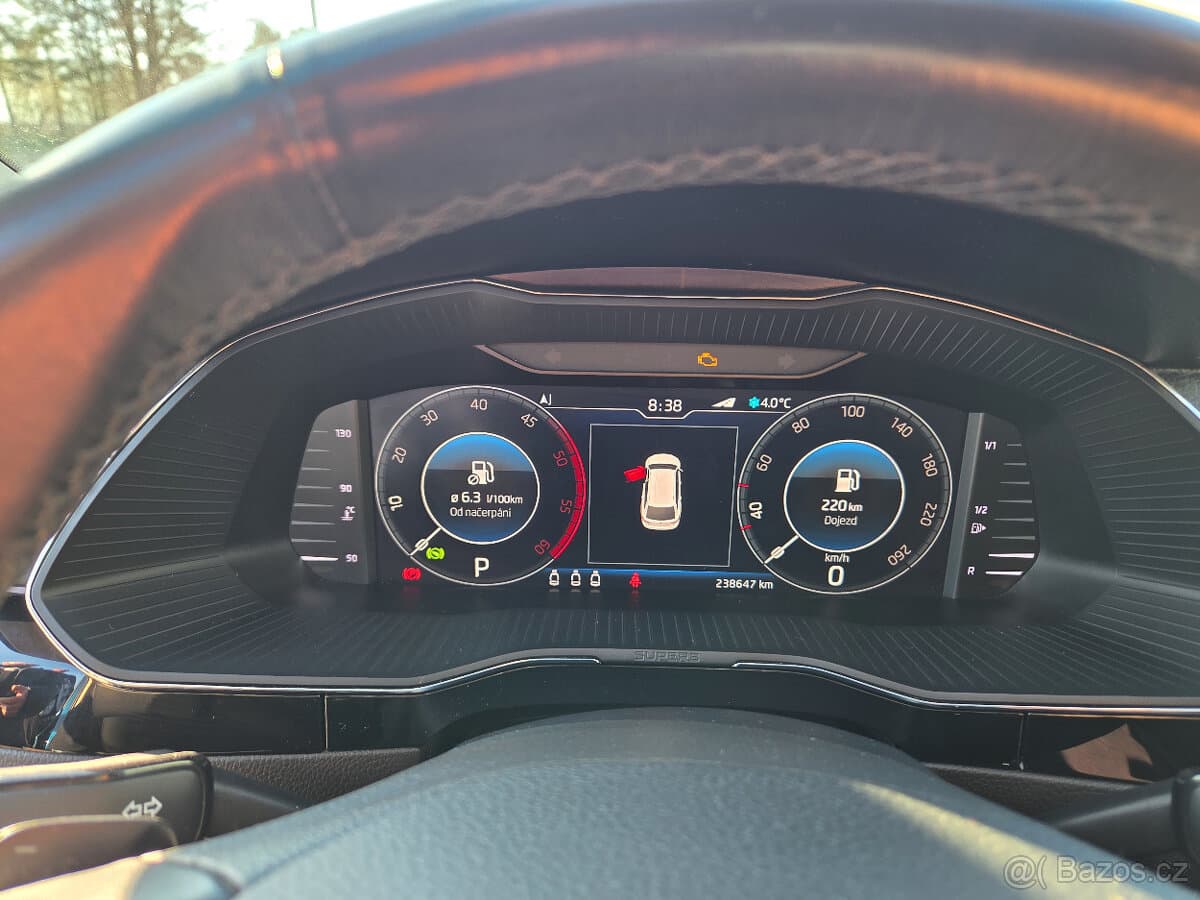 2019 Škoda SUPERB - 11