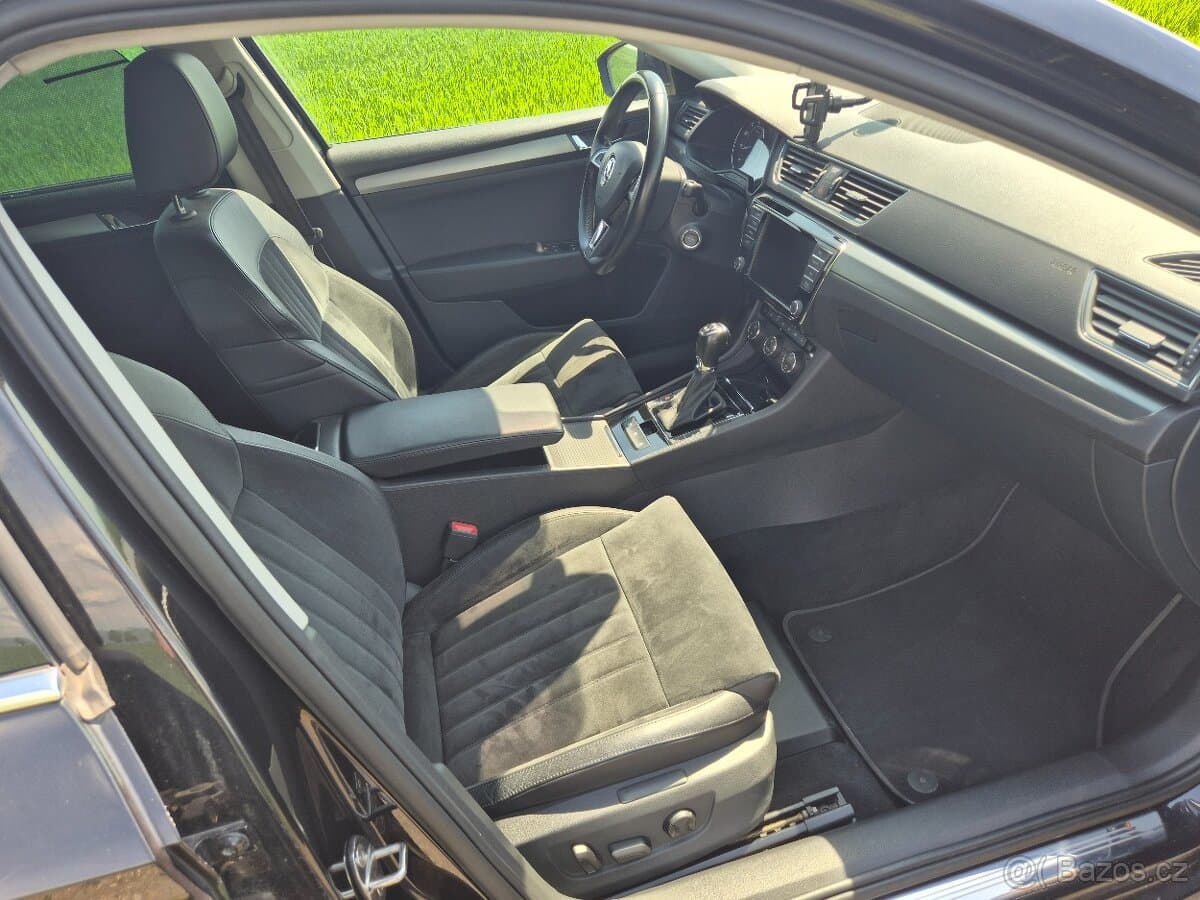 2015 Škoda SUPERB - 11