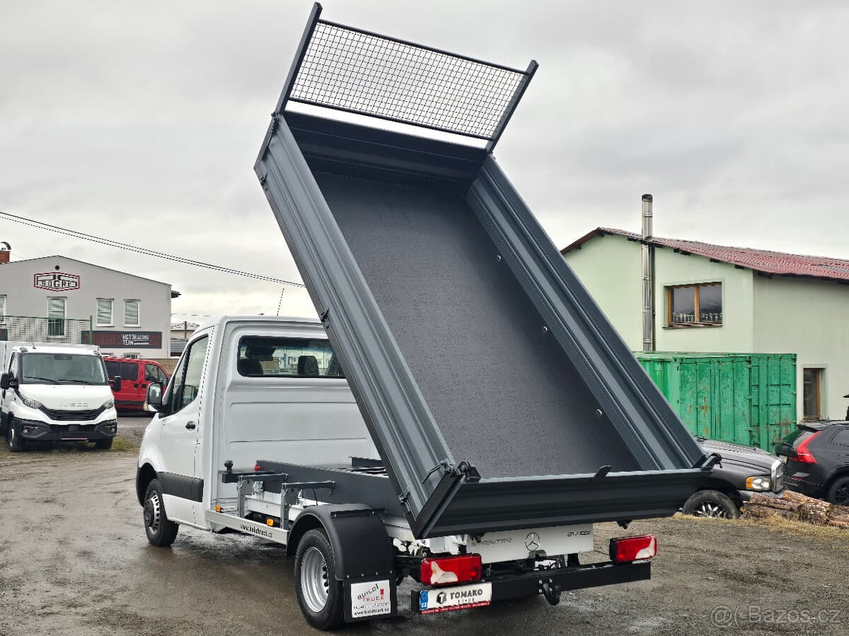 Mercedes-Benz SPRINTER - 11