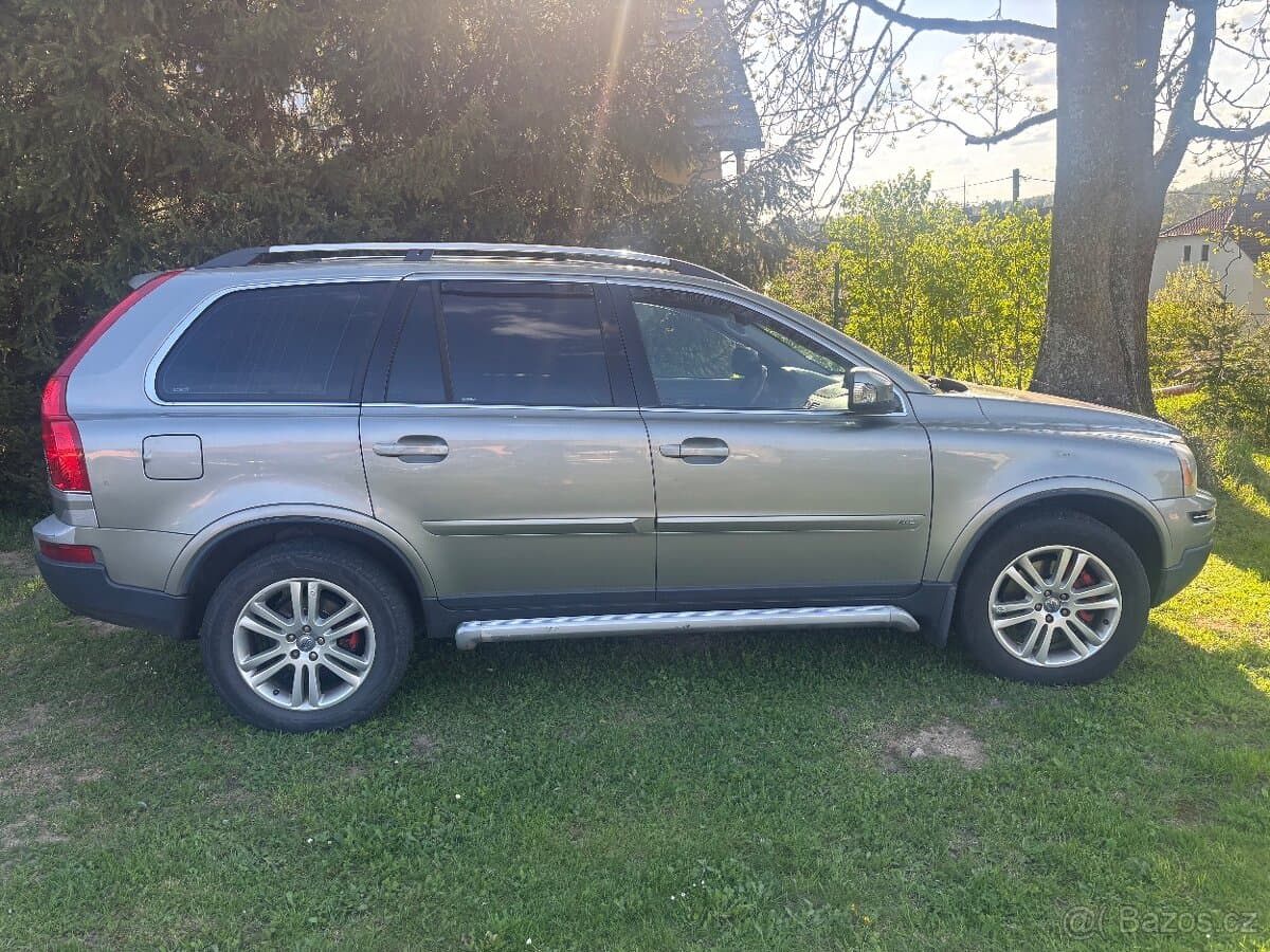 Volvo XC90 - 11