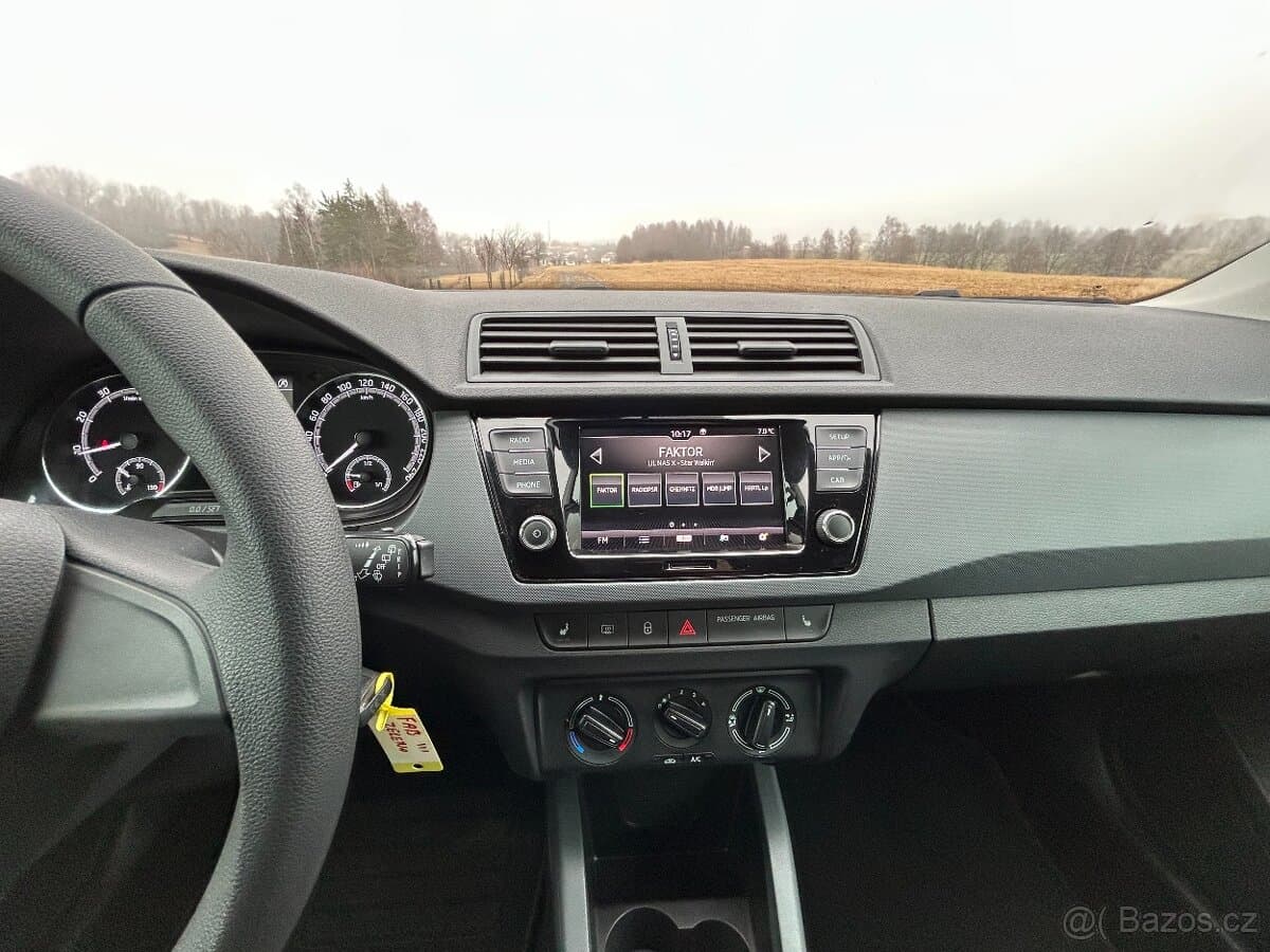 2018 Škoda FABIA - 11