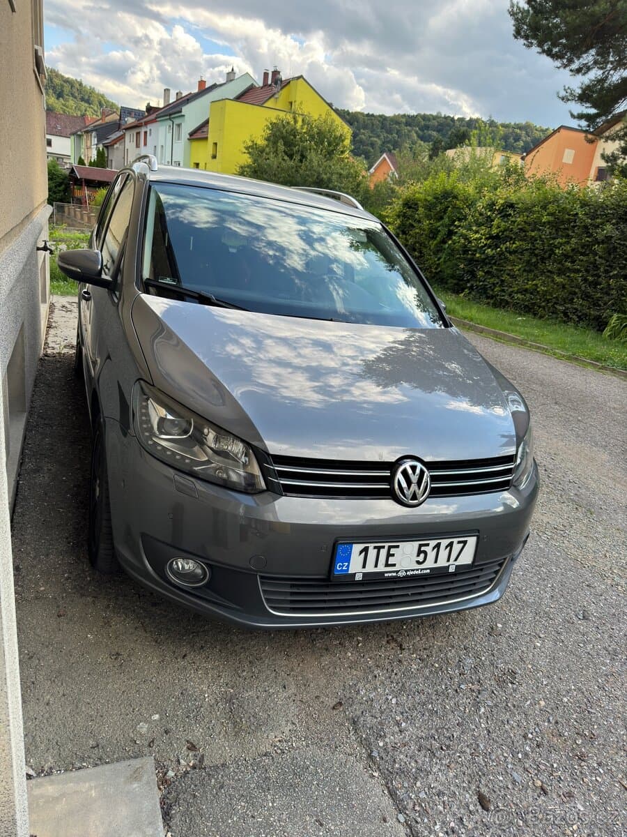 2010 Volkswagen TOURAN - 11