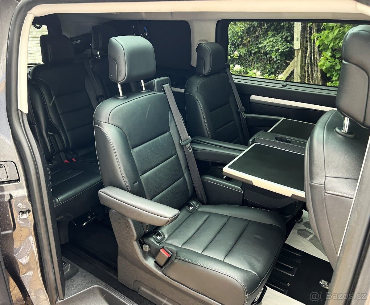 2018 Peugeot TRAVELLER - 11