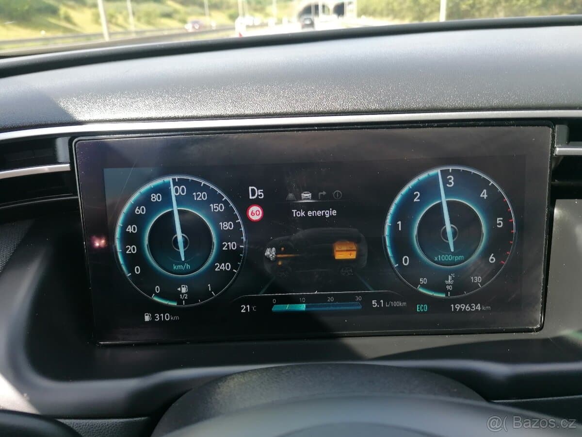 2021 Hyundai TUCSON - 11
