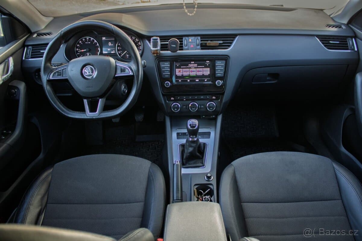2016 Škoda OCTAVIA - 11
