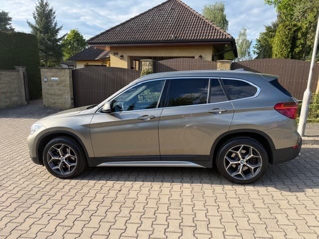 2018 BMW X1 - 11
