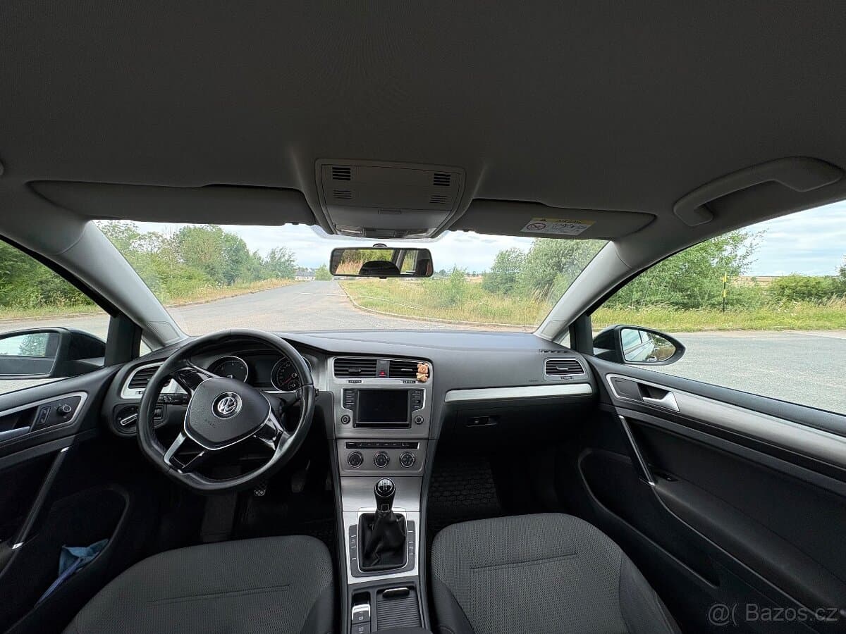2016 Volkswagen GOLF - 11
