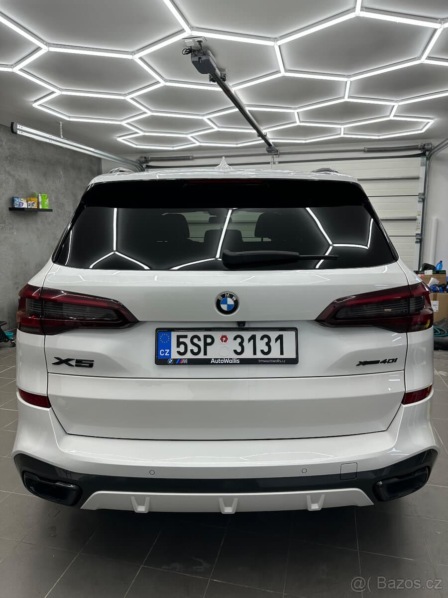 2021 BMW X5 - 11