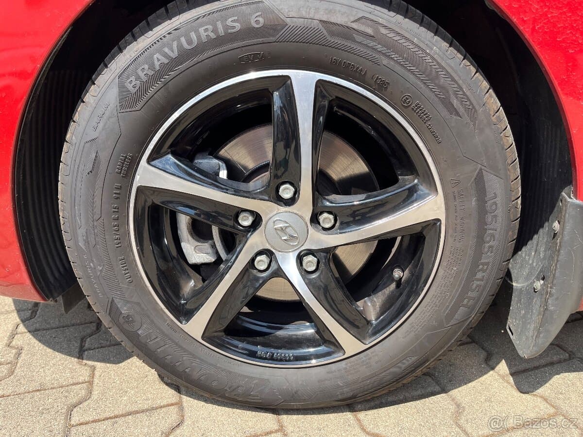 2016 Hyundai i30 - 11