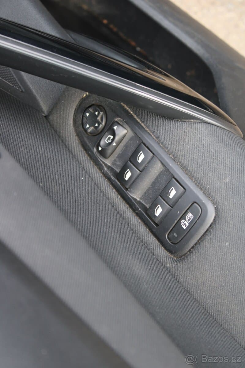 2015 Peugeot 508 - 11