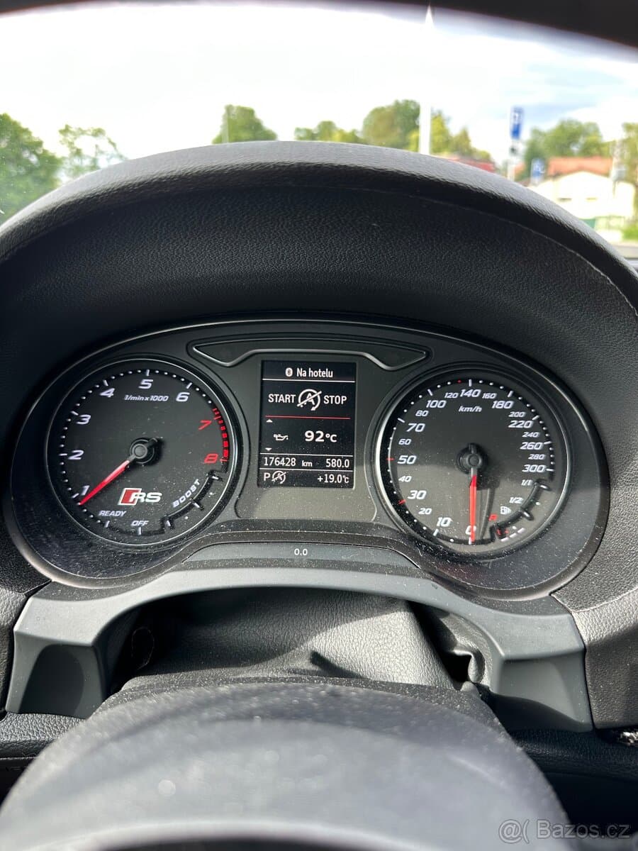 2015 Audi RS3 - 11