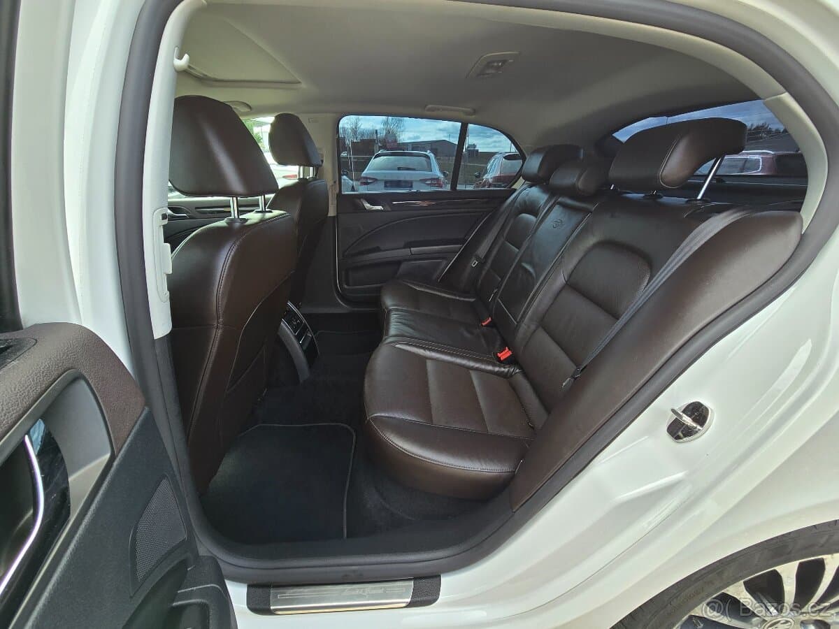 2013 Škoda SUPERB - 11