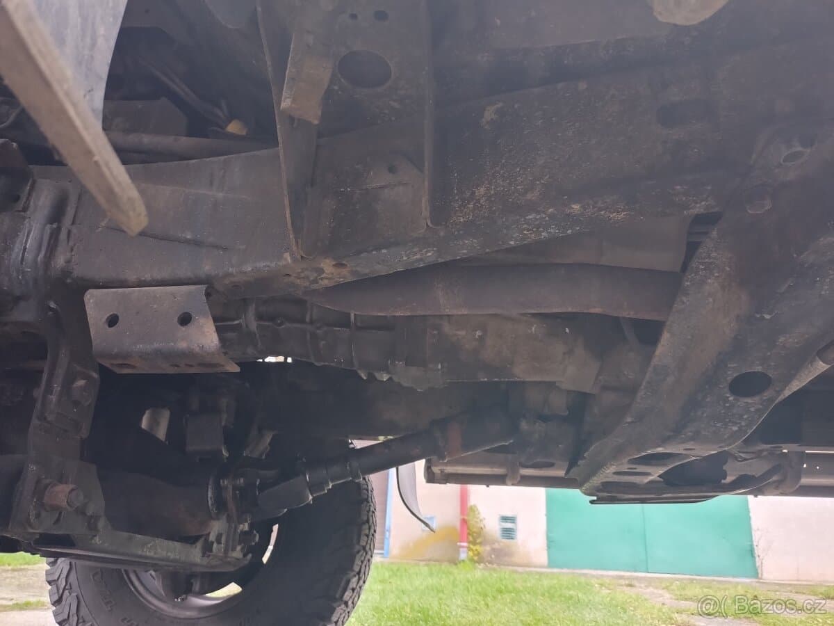 1990 Toyota 4RUNNER - 11