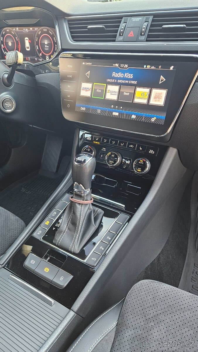 2018 Škoda SUPERB - 11