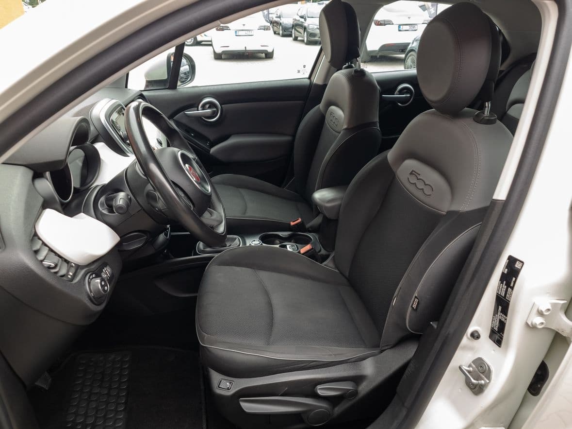 2016 Fiat 500X - 11