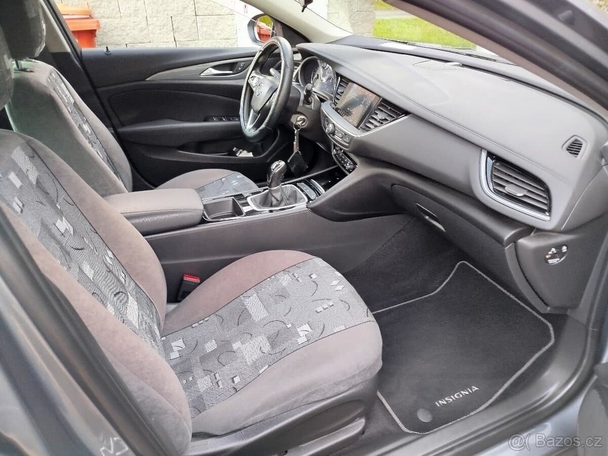 2020 Opel INSIGNIA - 11