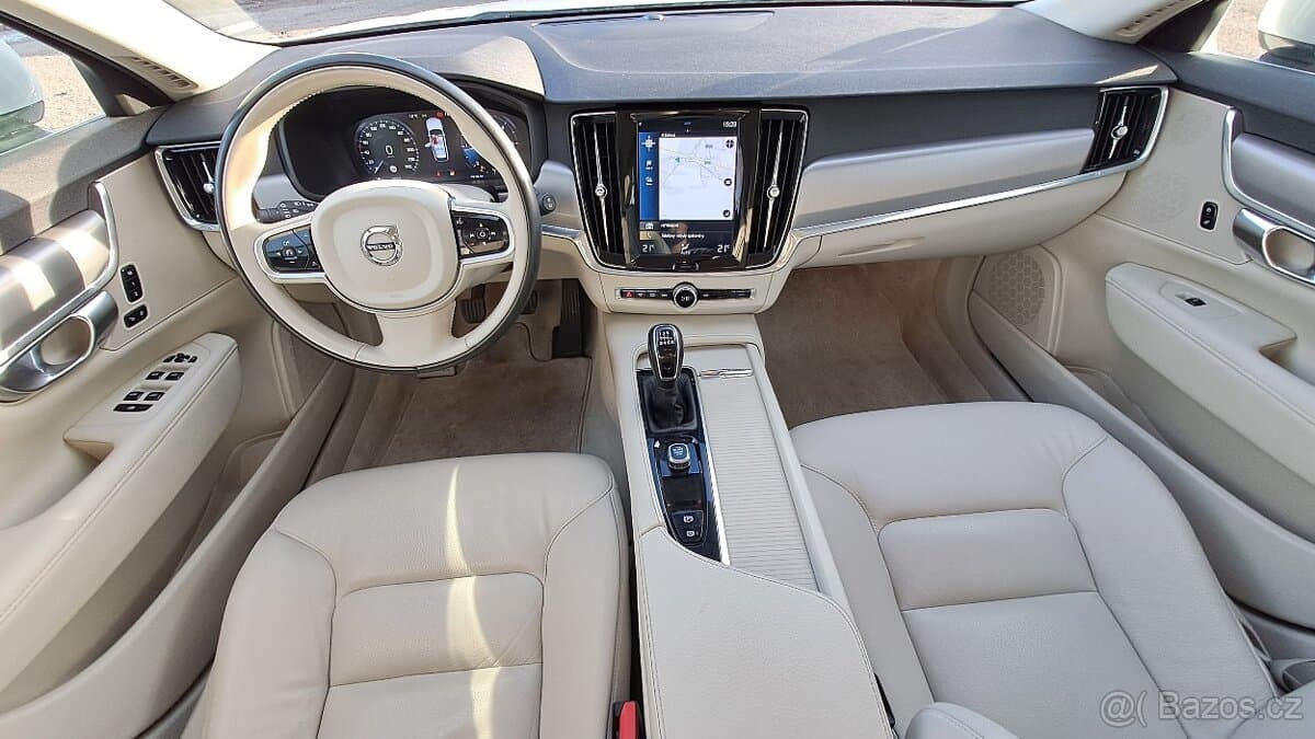 2018 Volvo V90 - 11