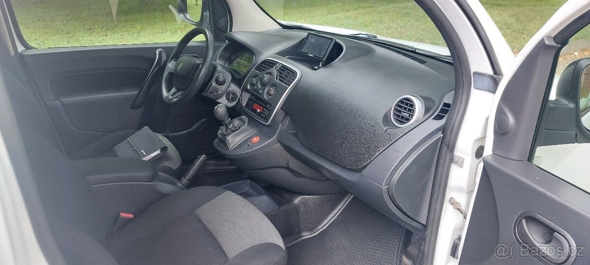 2020 Renault KANGOO - 11