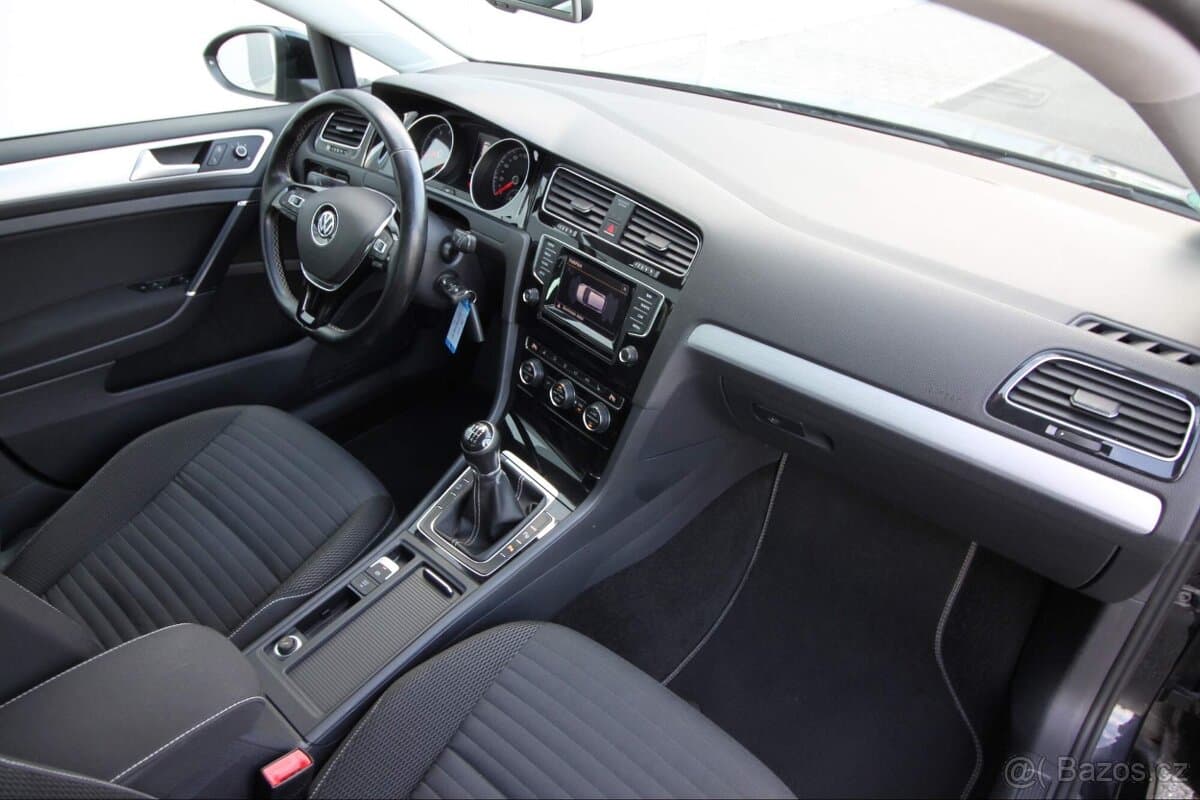 2014 Volkswagen GOLF - 11