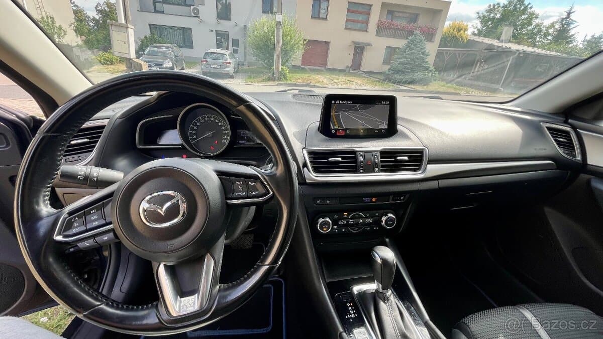 2017 Mazda 3 - 11