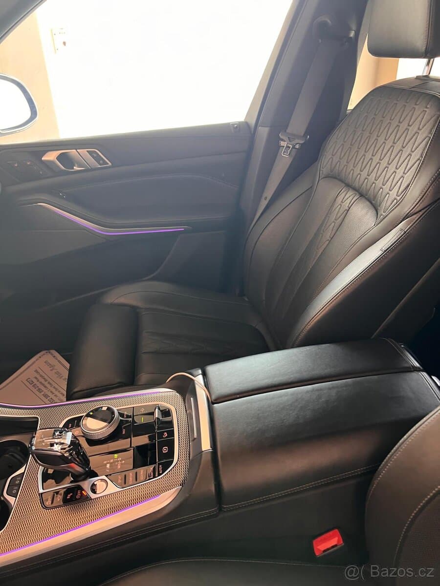 2020 BMW M5 - 11