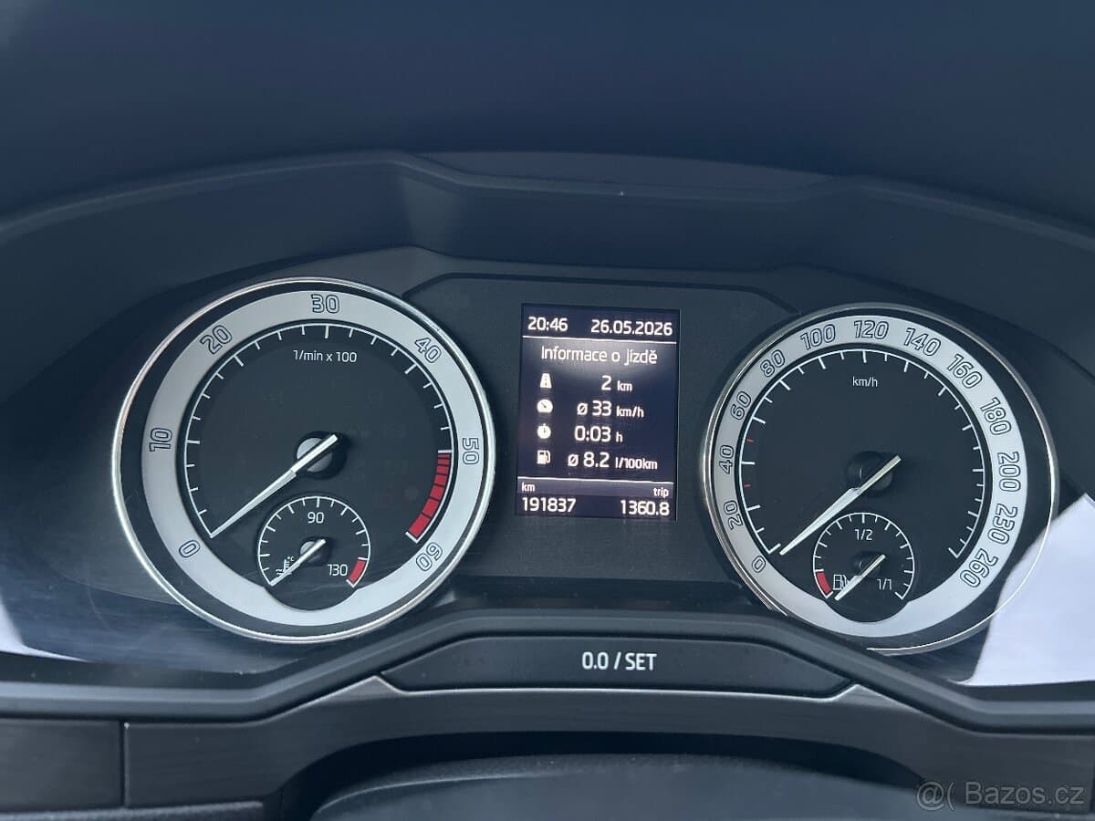 2020 Škoda SUPERB - 11