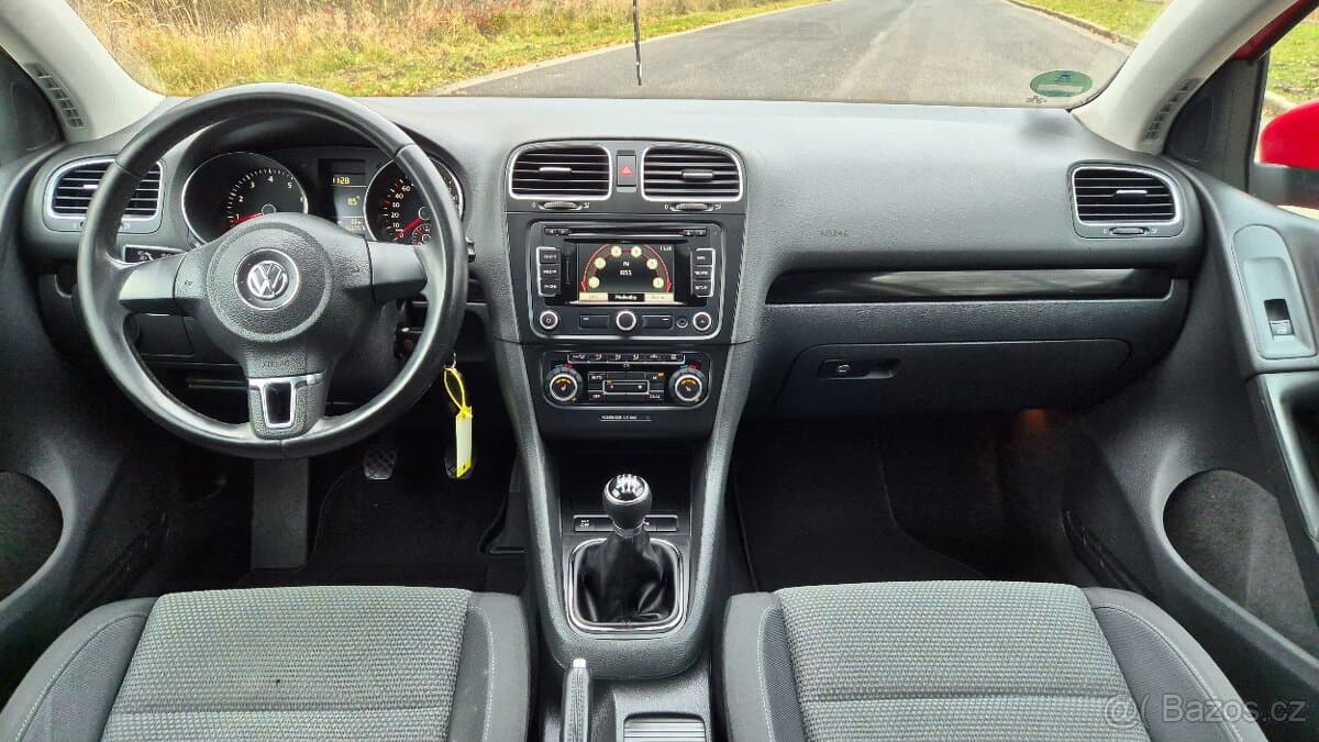 2009 Volkswagen GOLF - 11