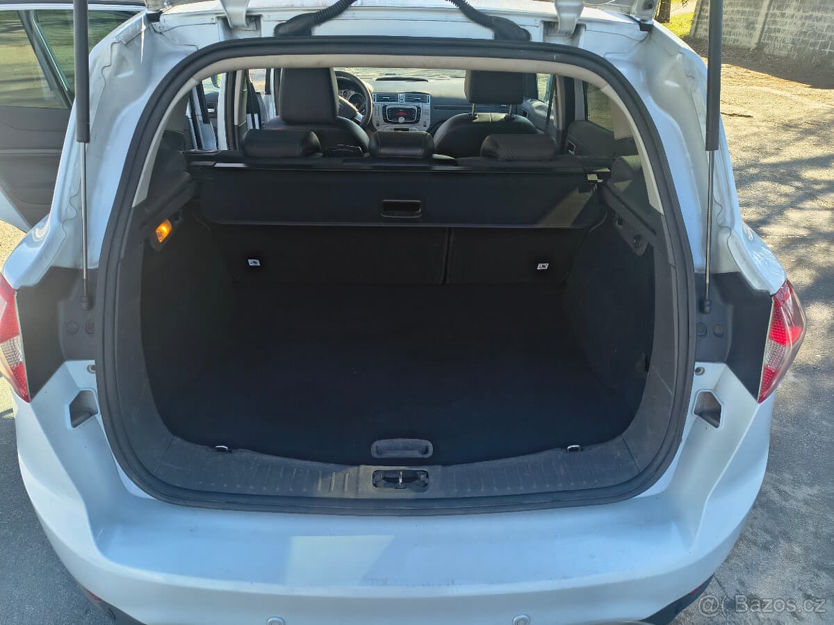 2009 Ford KUGA - 11