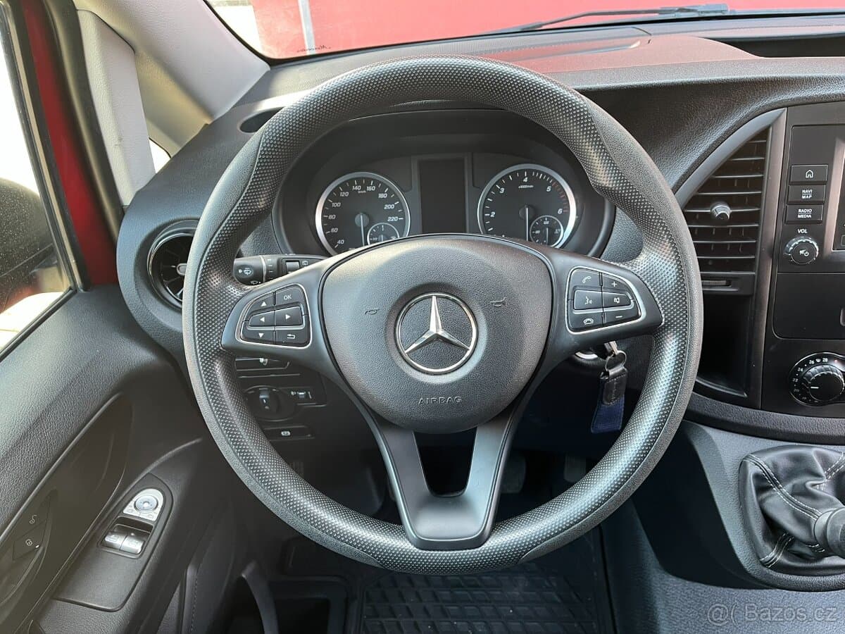 2022 Mercedes-Benz VITO - 11