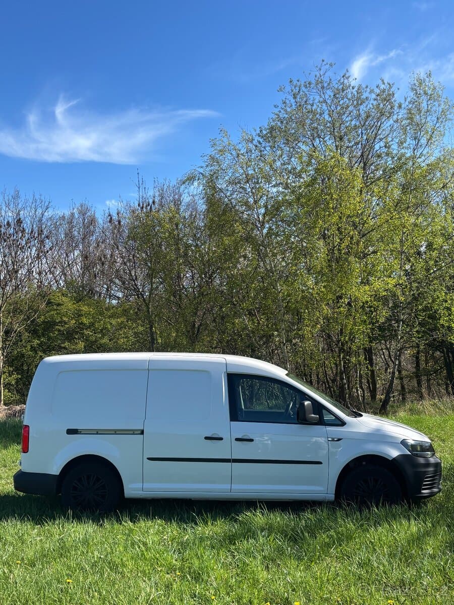 2018 Volkswagen CADDY - 11